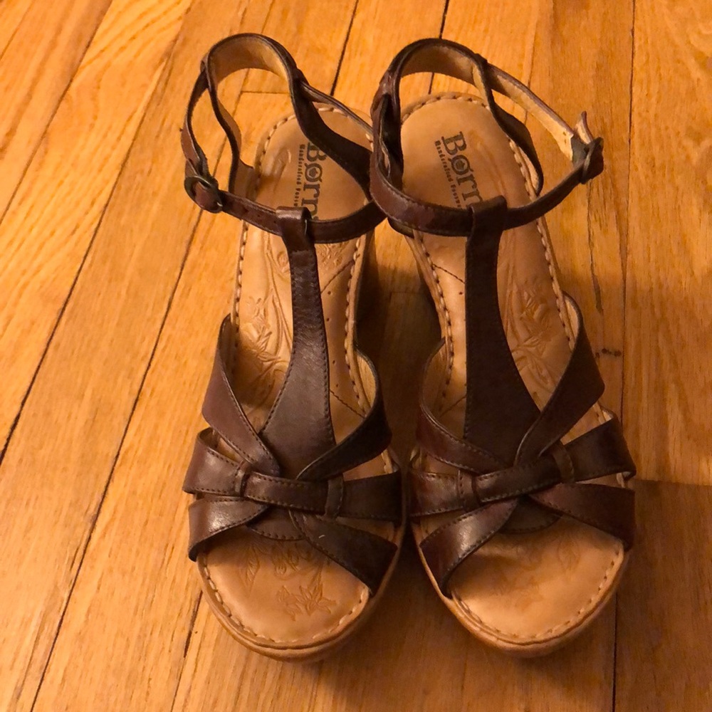 Born sandals sz 8.5 brown